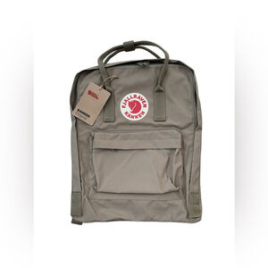 Fjällräven NWT Classic Kånken Backpack Bag in Clay